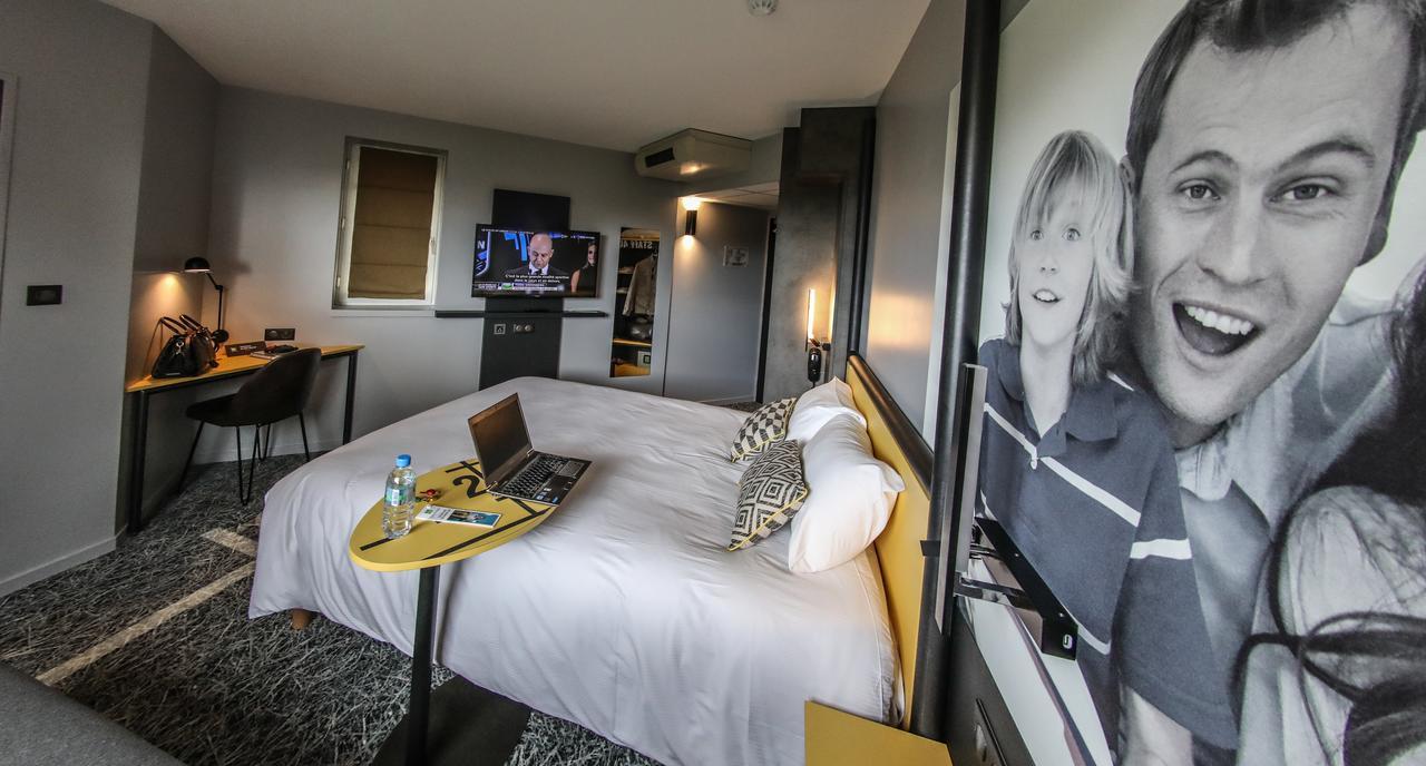 Ibis Styles Clermont-Ferrand Republique Hotel Exterior photo